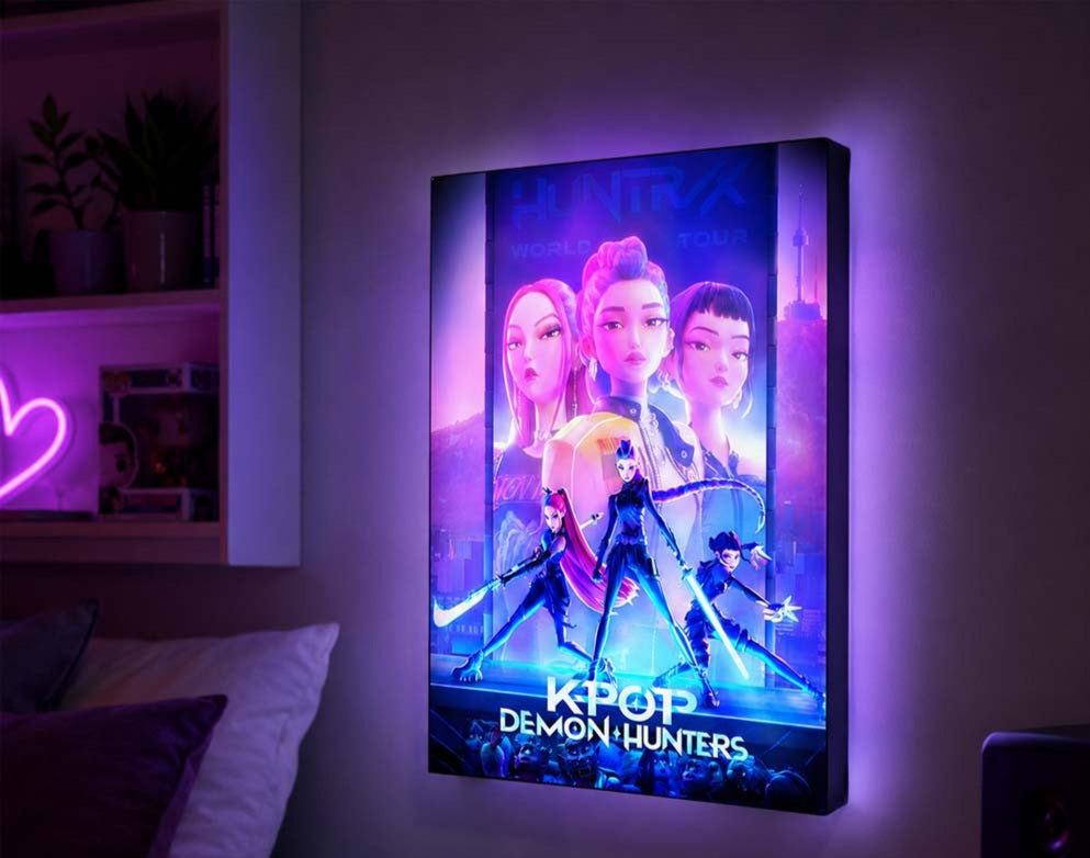 K-POP DEMON HUNTERS LIGHT UP CANVAS – 30 × 40 CM